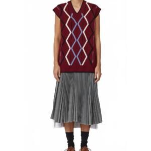 NEW PLAN C women's rhombus vest in burgundy